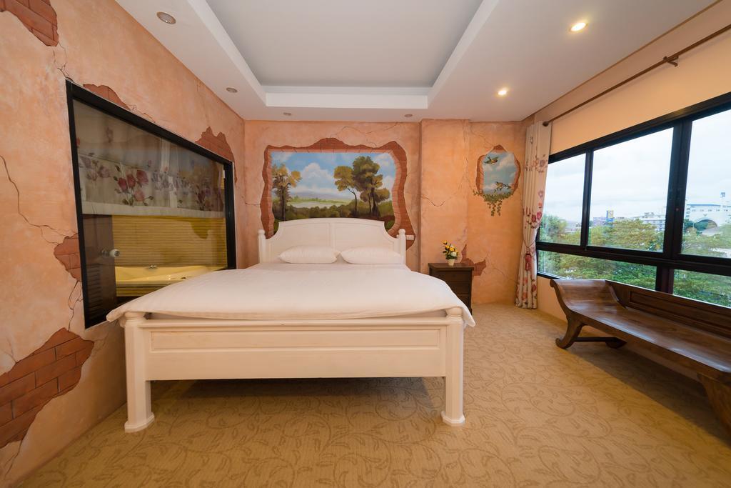 Hotel Thongtara House Boutique Srinakarin Bangkok Zimmer foto