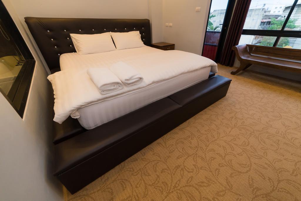 Hotel Thongtara House Boutique Srinakarin Bangkok Zimmer foto